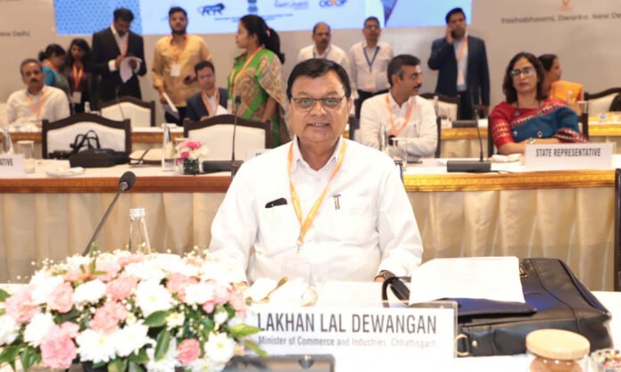 Chhattisgarh-Commerce-and-Industry-Minister-Lakhan-Lal-Dewangan