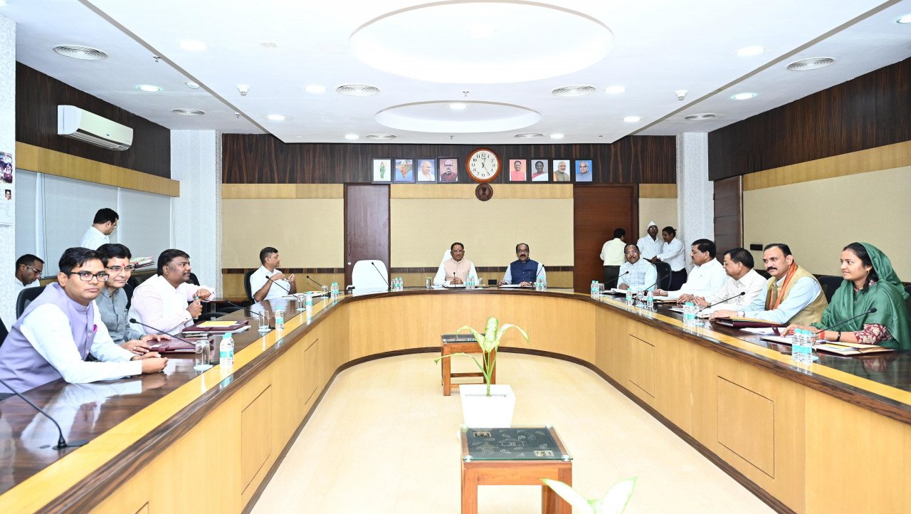 Ministers-present-in-the-cabinet-meeting-chaired-by-Chief-Minister-Vishnu-Dev-Sai