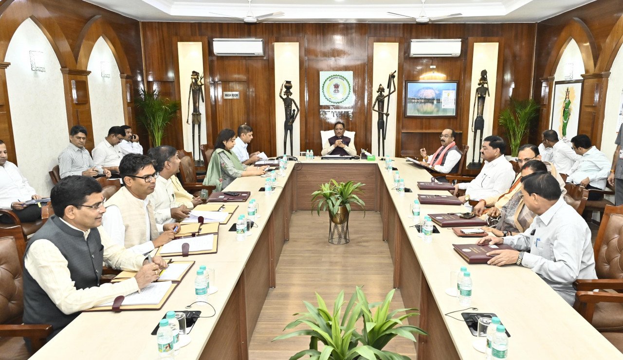 Chief-Minister-Vishnu-Dev-Sai-and-other-ministers