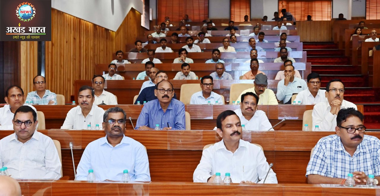 karyakram mu shamil log