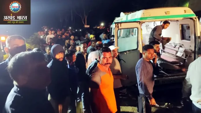 Mountain debris fell on a moving bus हिमाचल प्रदेश