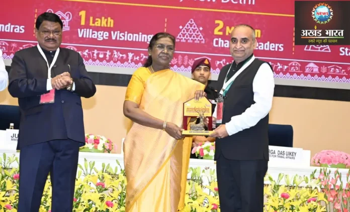 President honored Dr. Lalit Shukla of Ambikapur राष्ट्रपति श्रीमती द्रौपदी मुर्मू