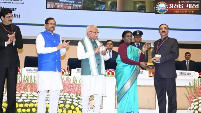 East Vinod Nagar station receives National Award दिल्ली मेट्रो