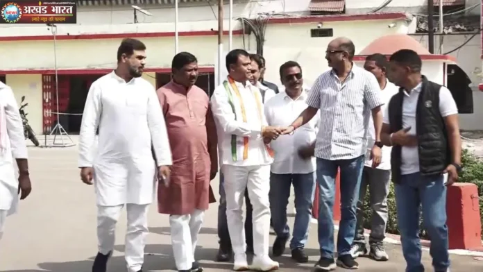 दीपक बैज