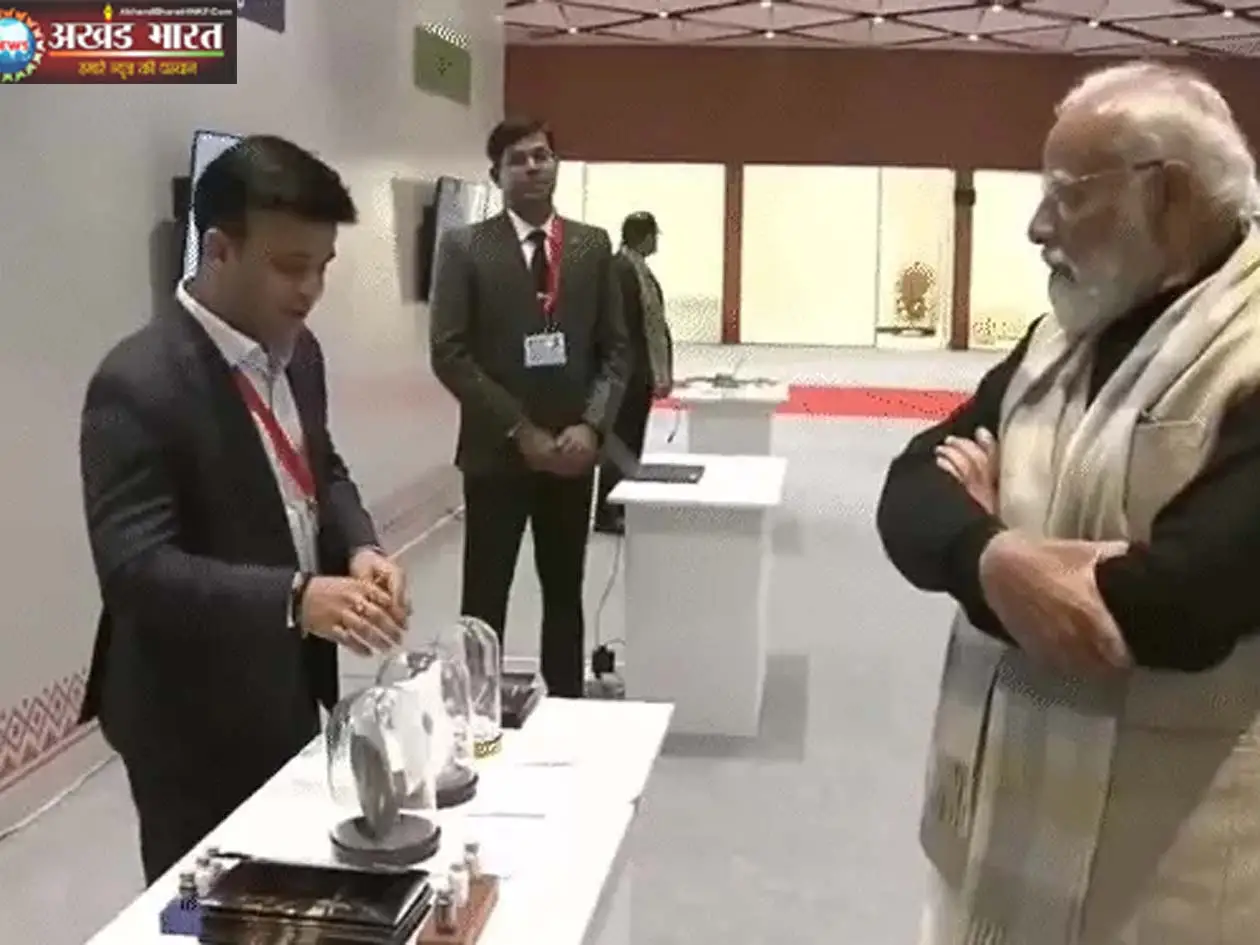 प्रधानमंत्री नरेन्द्र मोदी