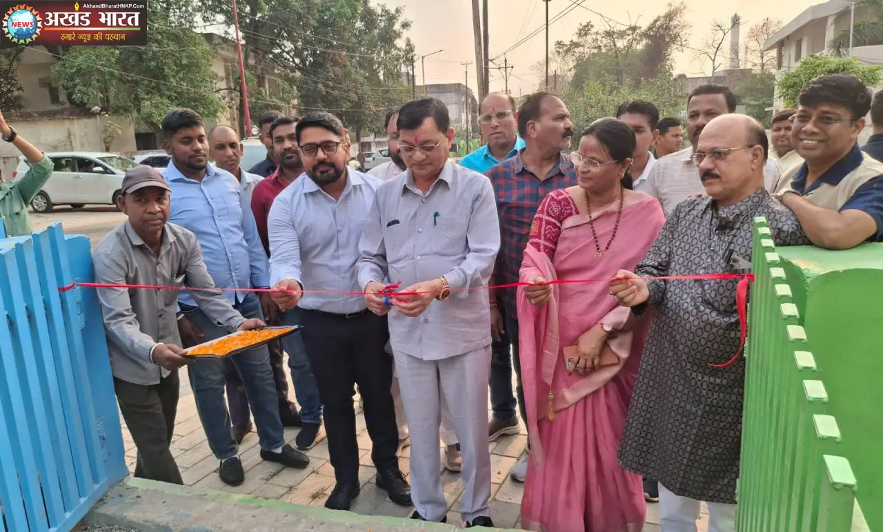 मंत्री लखनलाल देवांगन