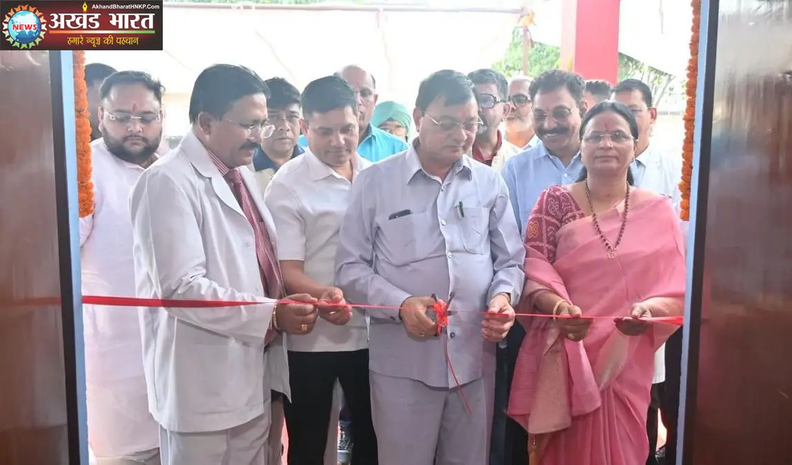 मंत्री लखनलाल देवांगन