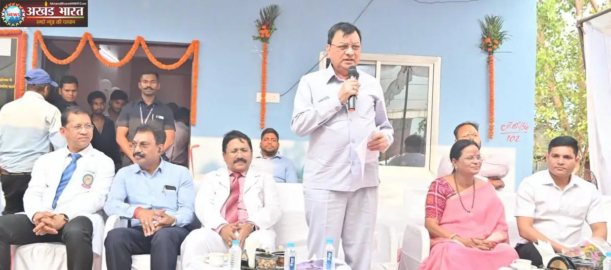 मंत्री लखनलाल देवांगन