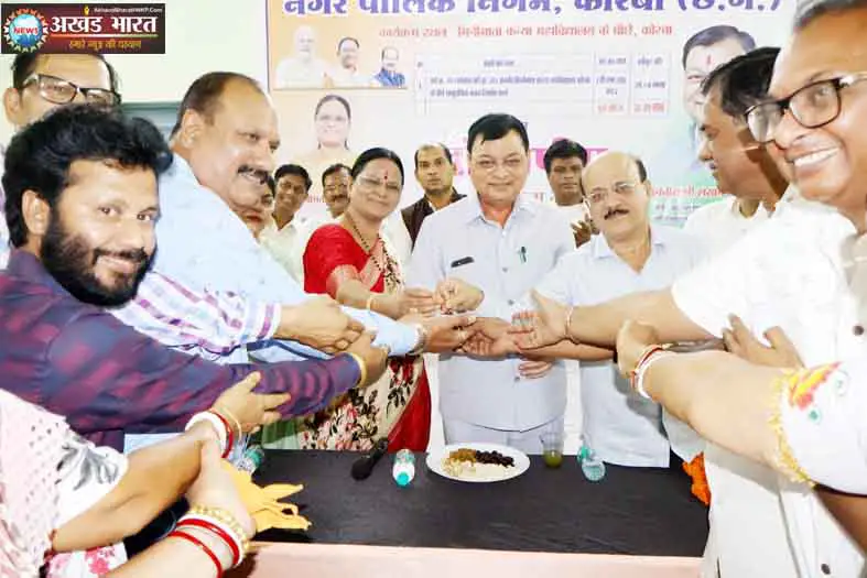 मंत्री लखनलाल देवांगन