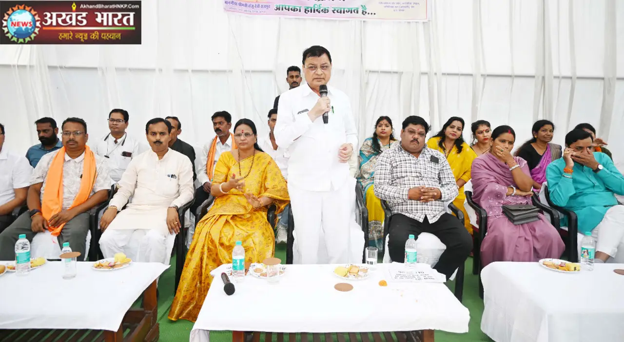 मंत्री लखनलाल देवांगन