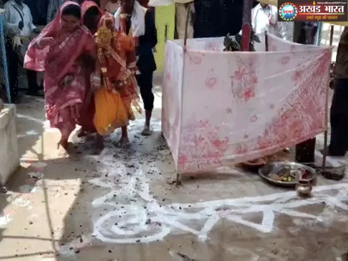 अनोखी परंपरा