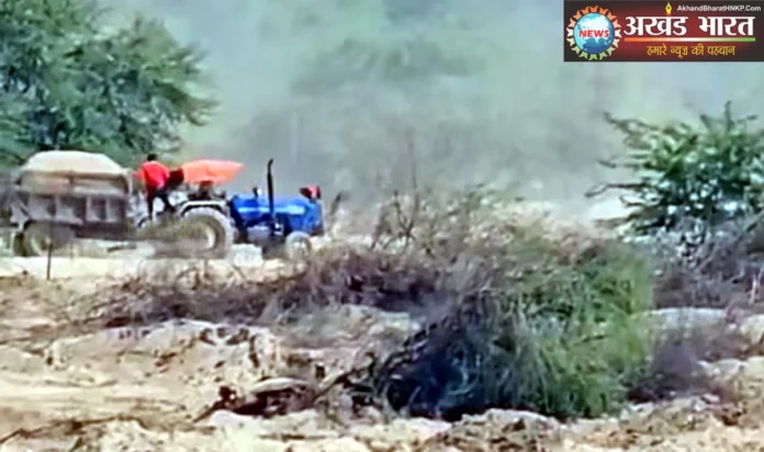 The sand mafia crushed a forest officer with a tractor while he was taking action रेत माफिया