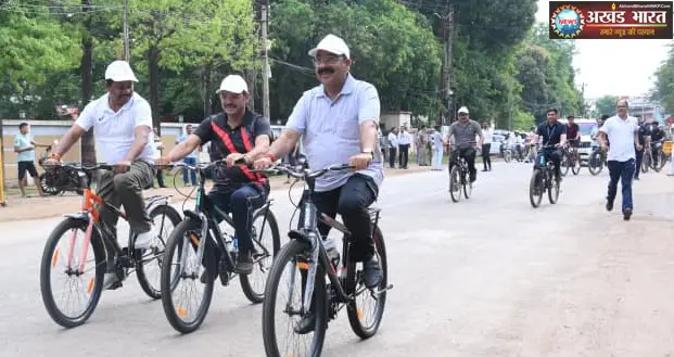 Deputy Chief Minister Arun Sao gave the message of fitness and environmental protection विश्व साइकिल दिवस