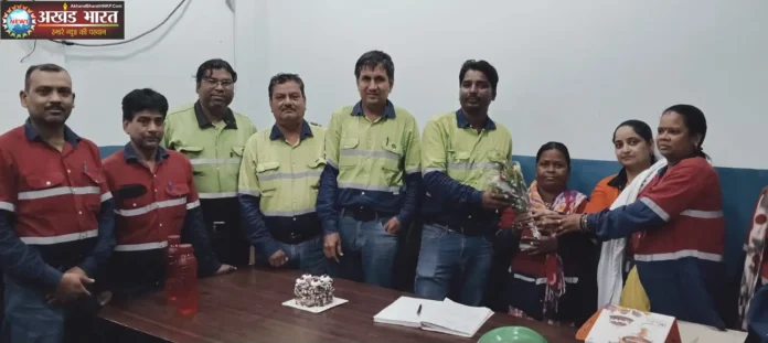 INTUC Union interacted with the Catalyst housekeeping staff इंटक यूनियन