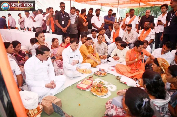 मंत्री लखनलाल देवांगन