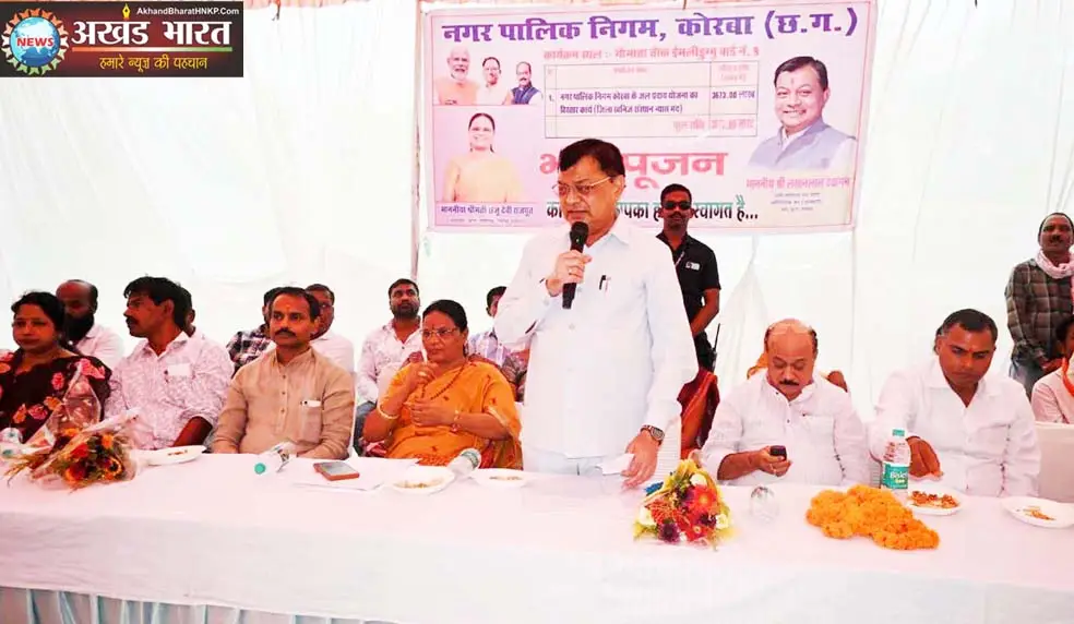 मंत्री लखनलाल देवांगन