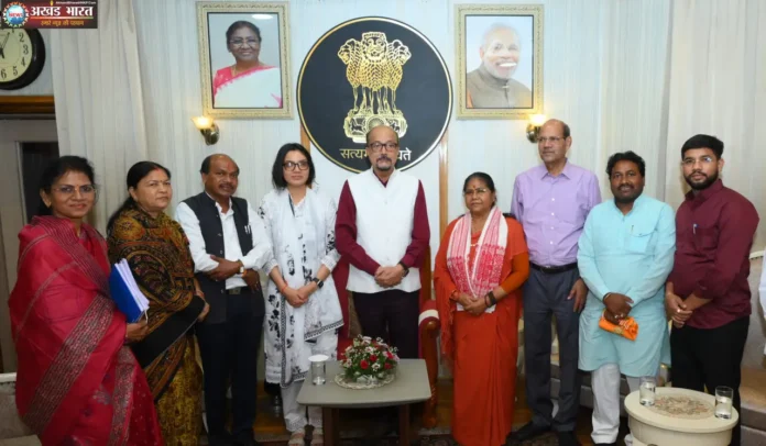 राज्यपाल रमेन डेका