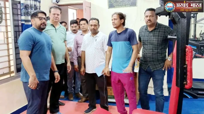 Municipal Commissioner visits Press Club आयुक्त आशुतोष पांडेय