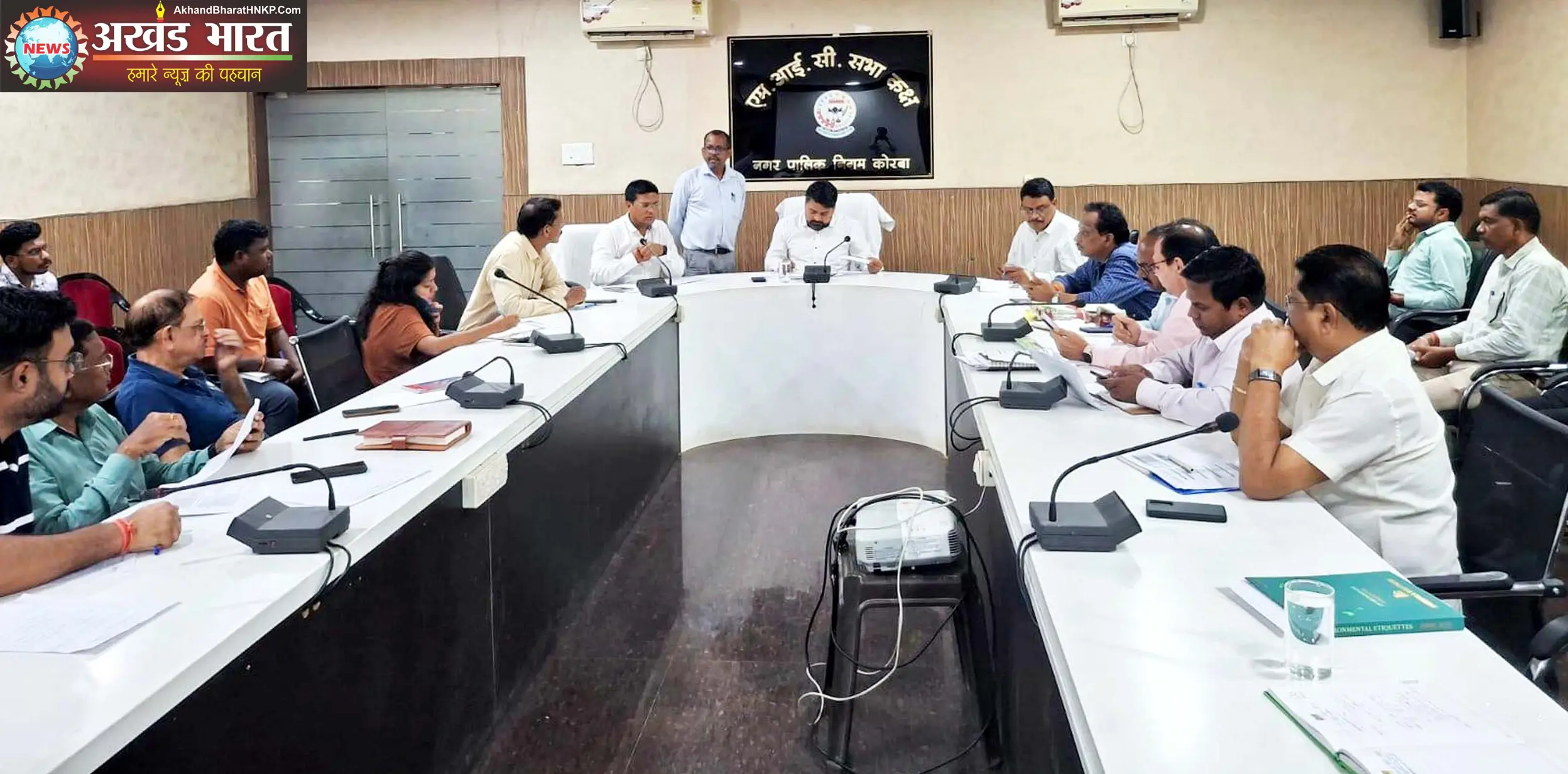 आयुक्त आशुतोष पाण्डेय