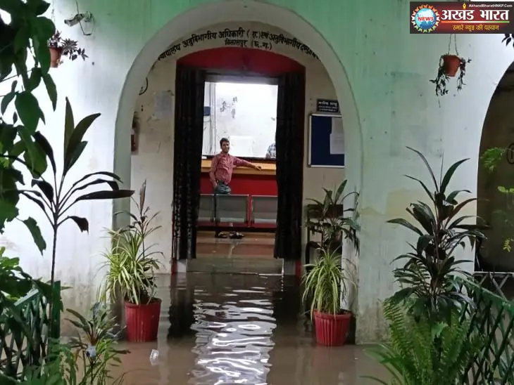 मूसलाधार बारिश