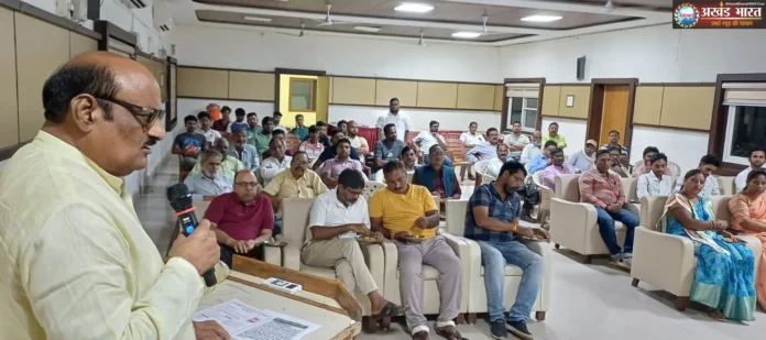 पूर्व मंत्री जयसिंह अग्रवाल