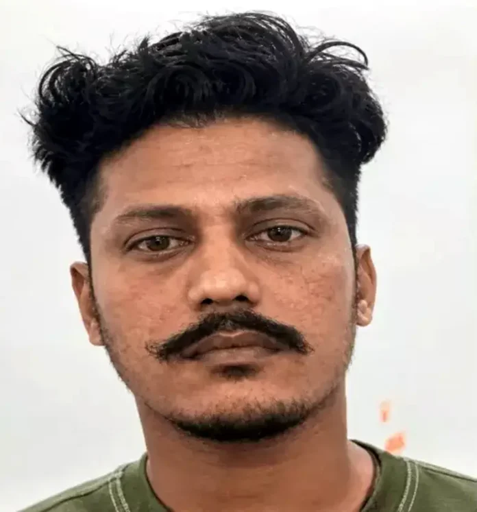 Illegal earnings under the cover of a uniform